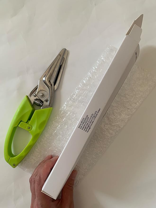 Multi Function Kitchen Garden Shears Spring-Loaded With Anti-Slip Handle & Safety Lock Cooking Scissors for Food Meat, Floral Trimming, Green - Image 8