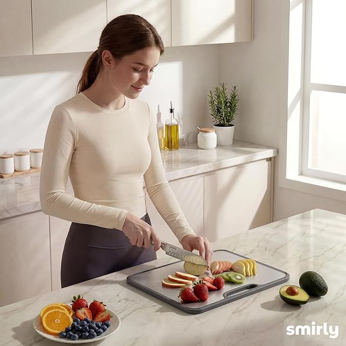 SMIRLY Titanium Cutting Board for Kitchen, Double Sided Chopping Board Set with Holder, 100% Pure Titanium, Dishwasher Safe, 3 Pack - Image 8