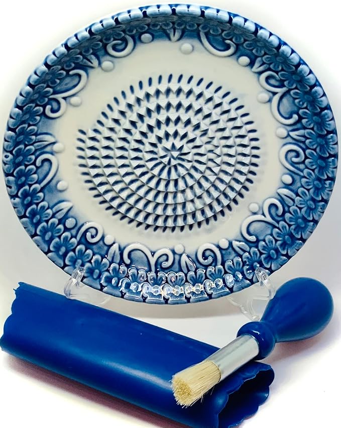 BonCera, All-in-one Premium Ceramic Garlic Grater Plate 4-Piece Set - Blue Embossed Design and Style - For Garlic, Ginger, Chocolate, and more! - Comes with 5.25" Plate, Peeler, Brush, and Stand - Image 5