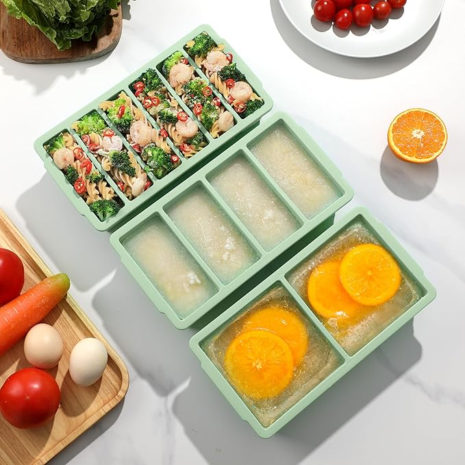 Doasuwish 3-Pack Silicone Freezer Trays with Lid,2 Large 2-Cup(500ml)&4 Medium 1-Cup(250ml)&6 Small 1/2-Cup(125ml) Soup Freezer Container Molds,Ice Cube Tray For Meal Prep&Freezing Soup,Stews,Sauces