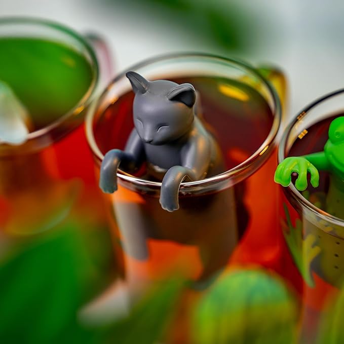 Genuine Fred, PURRTEA, Black Cat Reusable Silicone Tea Infuser, Black, Fun Gift for Tea Lovers, Clever Kitchen Gadget