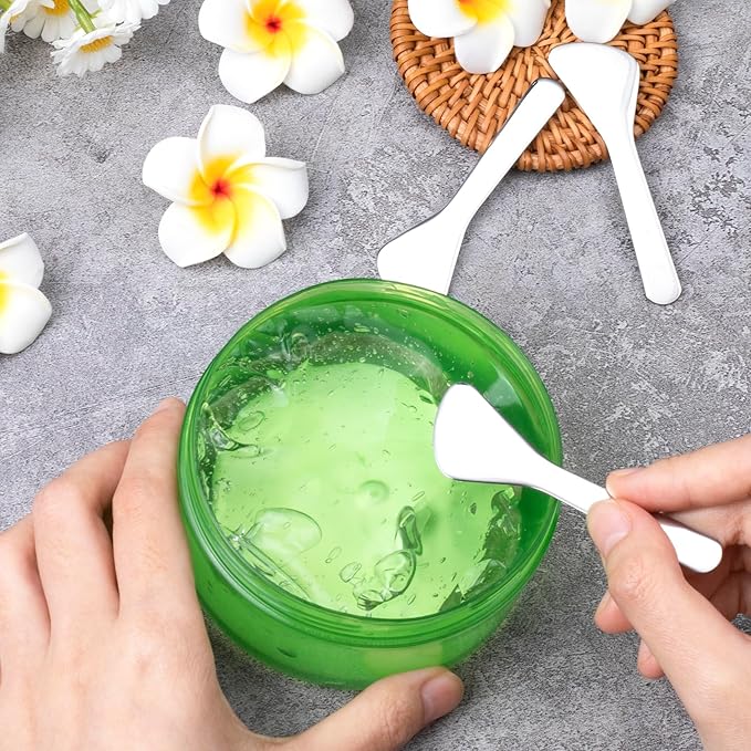 Pndeyo 3pcs Mini Stainless Steel Makeup Spatula, Reusable Cosmetic Cream Spatulas Spoon, Skincare Scoop Applicator Facial Massage Beauty Tools for Mixing and Sampling Face Eye Cream- 3.17"×0.98"