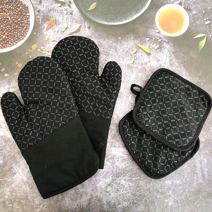 4 Pcs Oven Mitts and Pot Holders,Oven Glove High Heat Resistant 500 Degree,Long Oven Mitts with Recycled Cotton Infill and Silicone Non-Slip Surface for Baking,Kitchen,Cooking(Black) - Image 7
