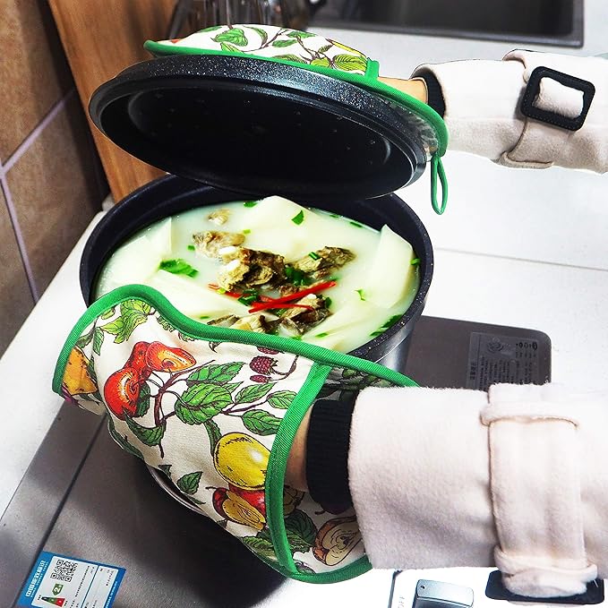 Pot Holders Set of 2 with Transparent Clear Silicone Shell and Nice Fruit Flower Cotton Lining, Heat Resistant to 500 F Kitchen Oven Gloves Pot Holder for Cooking (Fruit Flower, Potholders) - Image 6