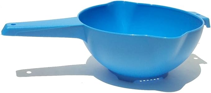 Tupperware 2 Quart Colander Strainer with Handle in Blue - Image 2