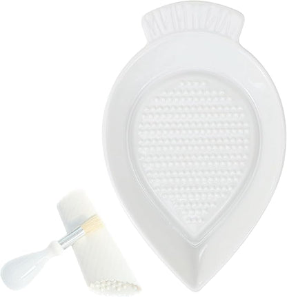 Ceramic Grater Plate for Ginger, Garlic, Onion, Cheese, Lemon, Chocolate, Vegetables and Fruits in Kitchen, White Garlic Grater with Peeler and Brush, Carrot-shaped