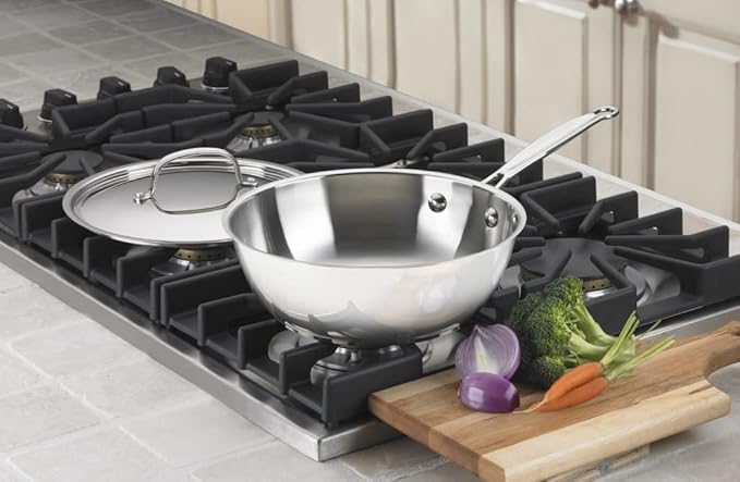 Cuisinart 735-24 Chef's Classic Stainless 3-Quart Chef's Pan with Cover - Image 2
