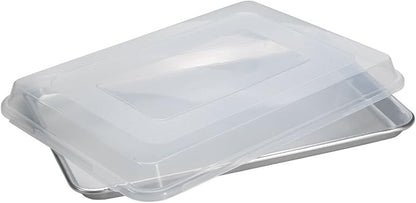 Nordic Ware Naturals Quarter Sheet with Lid by NordicWare