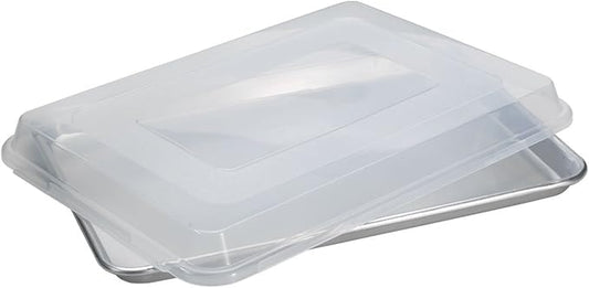 Nordic Ware Naturals Quarter Sheet with Lid by NordicWare