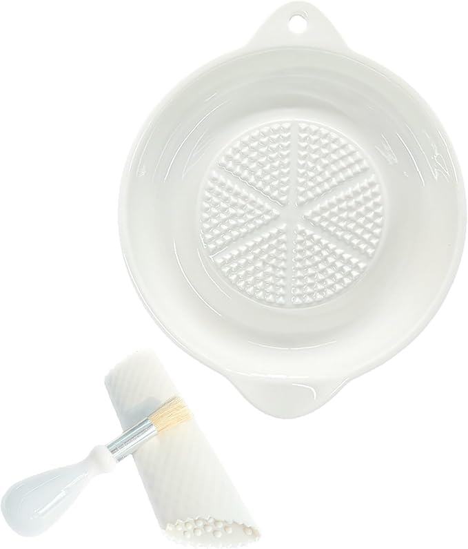 Ceramic Grater Plate for Ginger, Garlic, Onion, Cheese, Lemon, Chocolate, Vegetables and Fruits in Kitchen, White Garlic Grater with Peeler and Brush, Small