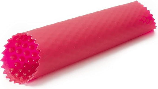 Zyliss Garlic Peeler - Silicone Garlic Peeler Tube Roller for Easy Garlic Skin Removal - Dishwasher Safe - Perfect for Gift & Essential Kitchen Gadgets - Red