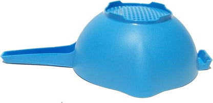 Tupperware 2 Quart Colander Strainer with Handle in Blue - Image 3