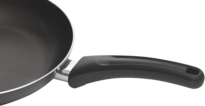 GoodCook Everyday Nonstick Sauce Pan w/Lid, 2 Quart, Black - Image 3