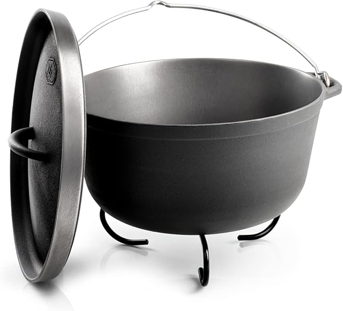 GSI Outdoors Guidecast 5qt Dutch Oven | Cast Iron Dutch Oven for Camping, Cabin and Home Kitchen