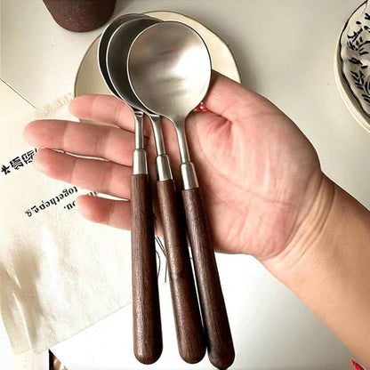 Stainless Steel Soup Ladle with Wooden Handle,Kitchen Serving Spoon。