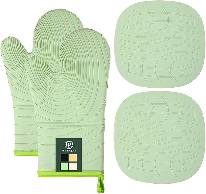 4 Pieces Oven Mitts and Pot Holders of Macaron Color Thickened Non-Slip Silicone Kitchen Gloves, Heat Resistant up to 500F, Essential for Kitchen Baking(makal-lv) by M+MIAOYAN
