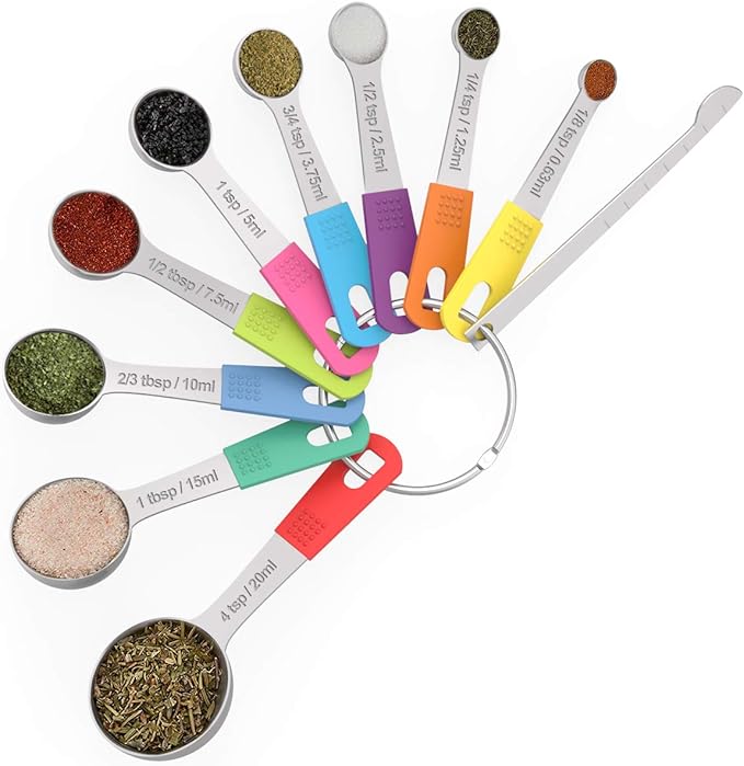 Wildone Measuring Cups & Spoons Set of 18 - Includes 8 Stainless Steel Nesting Measuring Cups, 9 Measuring Spoons, 1 Leveler, Ideal for Dry and Liquid Ingredients - Image 4