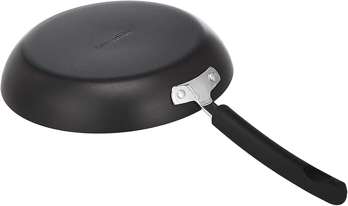 Amazon Basics Hard Anodized Non-Stick 12-Piece Cookware Set, Pots, Pans and Utensils, Black - Image 4