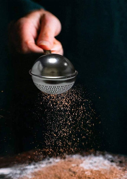 HULISEN Flour Duster for Baking, One-Handed Operation, 304 Stainless Steel Powdered Sugar Shaker Duster, Pick Up and Dust Flour Sifter, Gift Package - Image 8