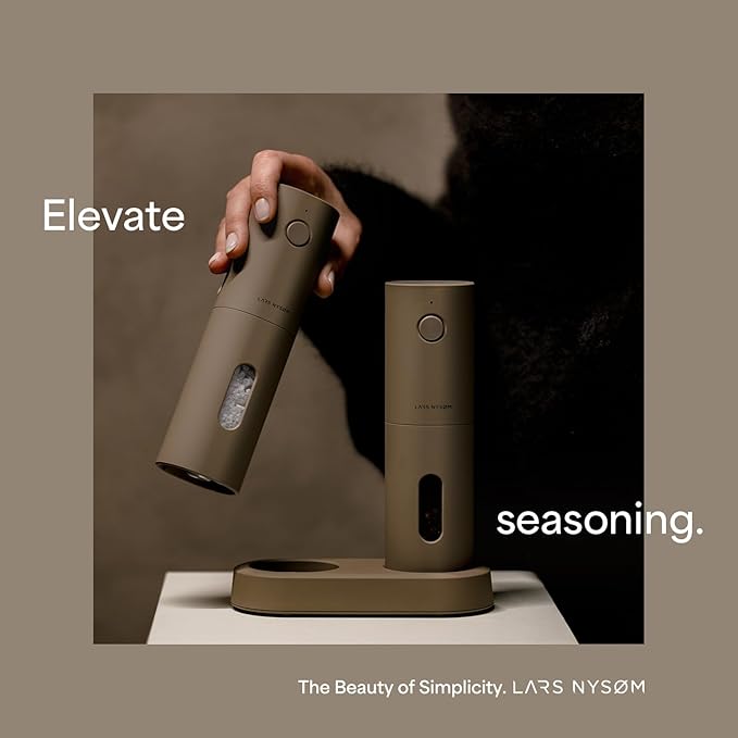 LARS NYSØM Electric Salt and Pepper Grinder Set, USB Rechargeable, Automatic Salt and Pepper Mills, Spice Shakers Refillable with LED Light, Adjustable Coarseness, Ceramic Grinder (Ash Gray) - Image 3