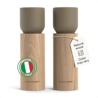 LARS NYSØM Wooden Salt and Pepper Grinder Set Manual - Salt and Pepper Mills with Adjustable Ceramic Grinder - Elegant Beechwood Pepper and Salt Mill Set for Dining Table (Taupe Brown)