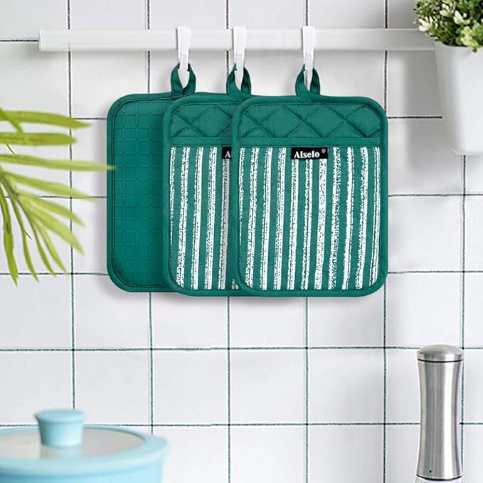 Alselo Silicone Pot Holders Set of 3 Heat Resistant & Non Slip Potholders, Professional Oven Hot Pads with Pockets Mitts for Kitchen Cooking Baking Barbecue (Emerald Green, 3) - Image 6