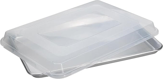Nordic Ware Naturals Half Sheet with Lid