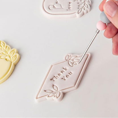 Icing Pin, Scriber Needle for Cake Decorating Strawberry Beaded Cookie Decoration Pin Professional Sugar Stir Pin for Baker