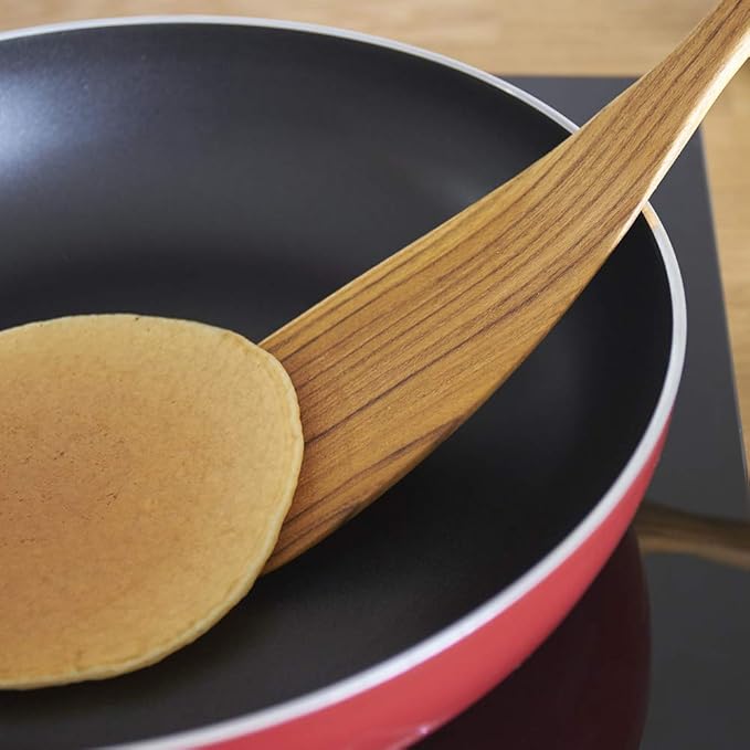 FAAY 11.5” Left-Hand Compact Wooden Spatula – Angled Teak Turner for Left-Handed Cooking, Flat Wide Blade for Stir-Fry, Flipping & Scraping, Handcrafted Thai Teak, Safe for Nonstick Cookware - Image 4