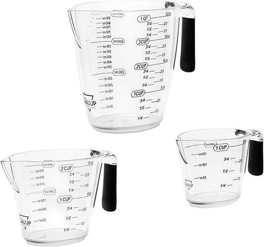 Dalup Measuring Cup Set – Clear Plastic Liquid Measuring Cups (8/16/32 oz) with Spout & Non-Slip Handle | 3-Piece Plastic Measuring Cup Set for Liquids & Dry Ingredients