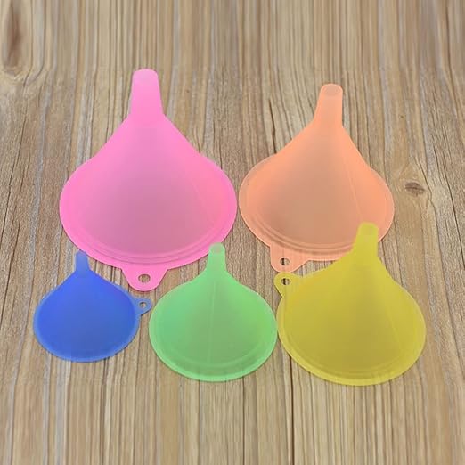 Plastic Funnel Set of 5, All Purpose Cooking Funnels Small to Large Funnel for Kitchen Use, Food Funnels for Filling Bottles, Canning and Water Liquid Oil or Powder Transfer