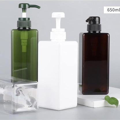 Pump Bottle, Refillable Plastic Empty Lotion Soap Dispenser Liquid Container for Bathroom Shampoo and Body Wash, 22oz/650ml White 2 Pack