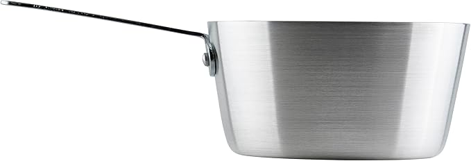 Winco Heavy-Duty Aluminum Tapered Sauce Pan, 3mm, 3.75 Quart - Image 2