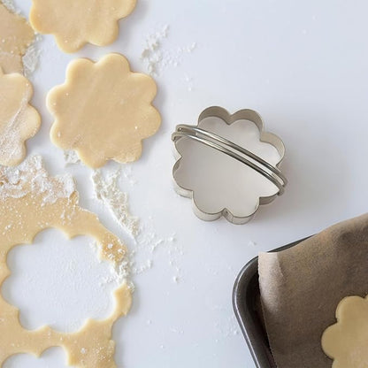 ALLTOP Scalloped Biscuit Cutters with Handle, Stainless Steel Cookie Cutter, Professional Baking Essential Tool for Pastry, Scone, Donut-Flower Shaped - Image 2