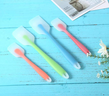 HiramWare Silicone Spatula Set of 4 - Heat Resistant Flexible Spatula 450F with Stainless Steel Core - Food Grade Premium Good Grip Kitchen Utensils - Seamless, Heavy Duty, BPA Free, Dishwasher Safe - Image 6