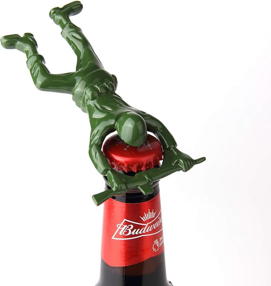 Creative 3D Army Man Bottle Opener,Unique Easy Opening Bottle Opener for Beer and beverage （Green ）