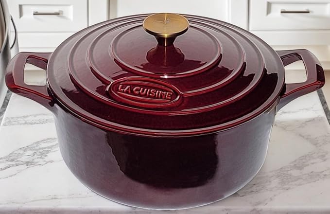 La Cuisine Enameled Cast Iron Dutch Oven Casserole Pot with Lid 6.5 QT 11" /28cm Dia. Internal Matt Black Enamel Coating Gold-Plated SS Lid Handle Oven Safe up to 500° F for bread baking, Cranberry