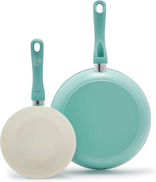 GreenLife Non Stick Fry Pan Set (7" & 10"), Non-Toxic PFAS-Free Ceramic Skillets, Dishwasher & Oven Safe, Egg Omelet Frying Pans, Stay- Cool Handles, Kitchen Home Cooking Essentials, Turquoise by GreenLife
