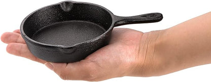 Hiceeden 4 Pack Mini Cast Iron Skillet, 4" Small Frying Pans with Double Drip-Spouts for Stove, Oven, Grill Safe, Indoor and Outdoor Use, Non-stick - Image 3