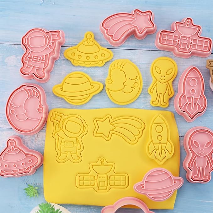 Outer-Space Cookie Cutters Set, 8-PCS 3D Astronaut, Alien, UFO, Satellite, Rocket, Moon, Meteor, Planet Cookie Cutters for Party Baking