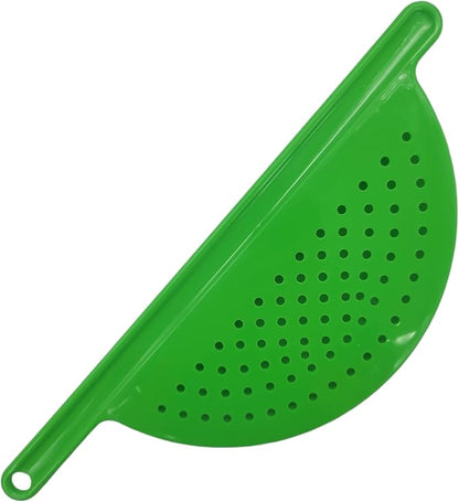 Handy Housewares Handheld Plastic Pot Drainer, Noodle & Pasta Strainer with Handle - Fits up to 9" Pots - Green