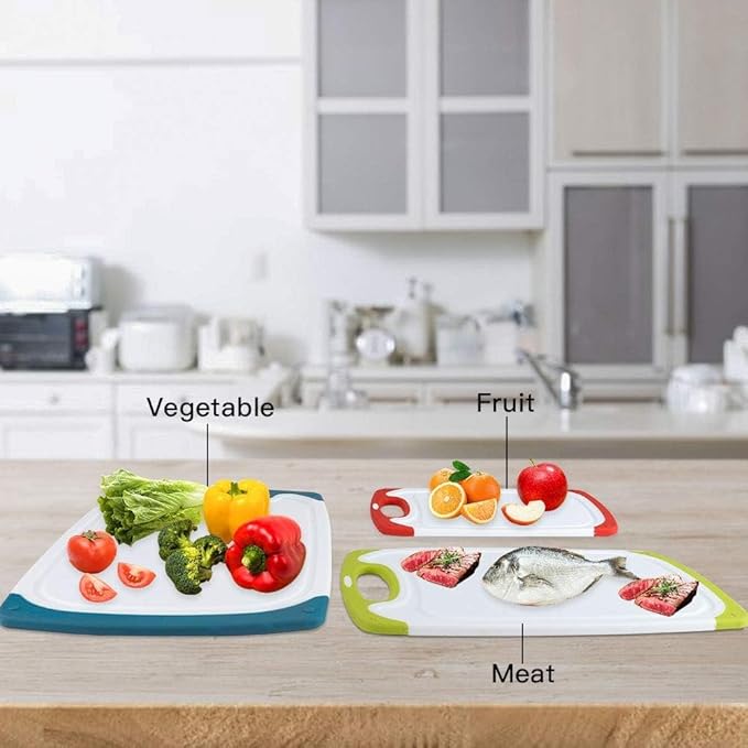 Cutting Boards for Kitchen, Plastic Chopping Board Set of 4 with Non-Slip Feet and Deep Drip Juice Groove, Easy Grip Handle, Dishwasher Safe - Image 4