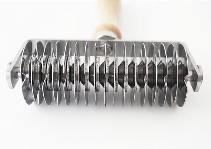 Lattice Cutter Pastry Tool, Stainless Steel Pastry Lattice Roller Cutter Wood Handle for Dough Pie Pizza Crust Bread Beef Wellington, Time-Saver Baking Tools