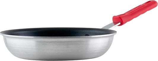 Winco Commercial-Grade Aluminium Fry Pan/Skillet, Non-Stick Finish with Cool Touch Handle, 8" by Winco