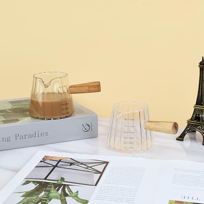 2Pcs Glass Measuring Cup, 6oz Creamer Pitcher with Wood Handle, Creative Milk Frothing Pitcher Creamer Shot Glass (2-Transparent)