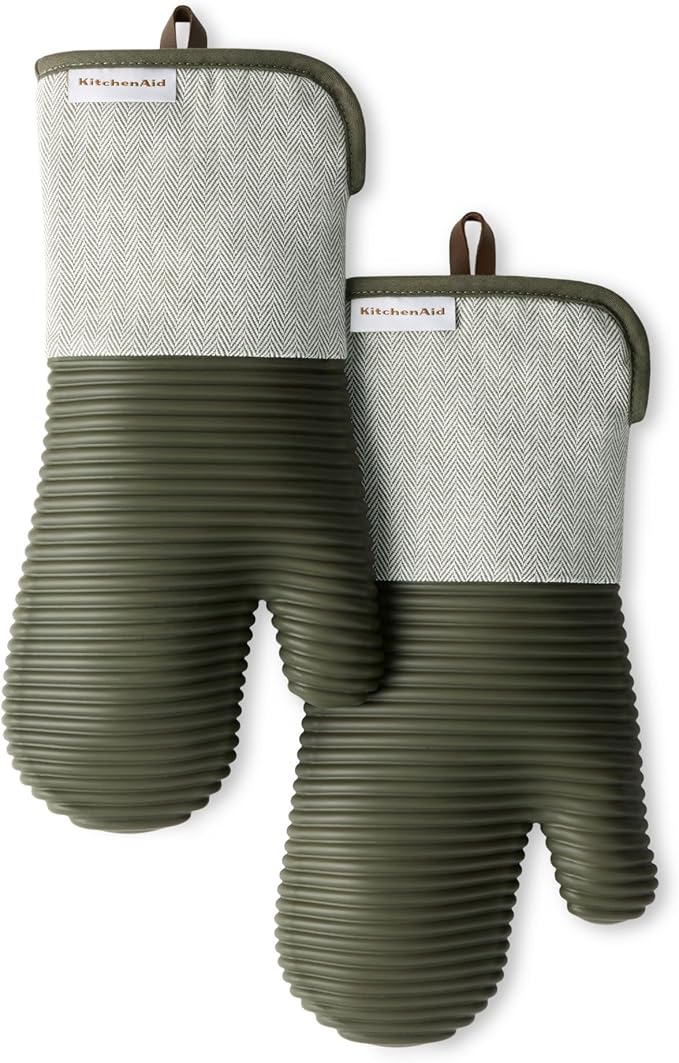 KITCHENAID® Evergreen Design Series Herringbone Ribbed Soft Silicone Oven Mitts 2-Pack Set, Heat Resistant up to 500°F, Flexible & Waterproof, Deep Forest Green, 7"x14" by KitchenAid