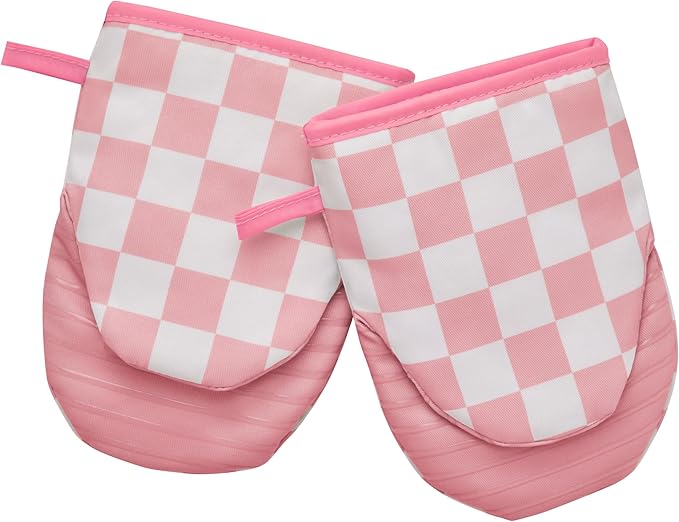 Ohocut Pink Checkered Mini Oven Mitts Heat Resistant, Vintage Retro Checkerboard Mini Silicone Oven Mitts Cute, Non-Slip Small Short Kitchen Oven Gloves Set of 2