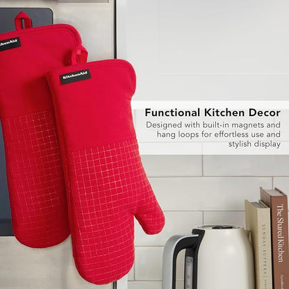 KITCHENAID Gourmet Series Gridlines Oven Mitts 2-Pack Set, Heat Resistant up to 600°F, Soft Silicone Grip, Magnetic Cuff, Passion Red, 7"x14"