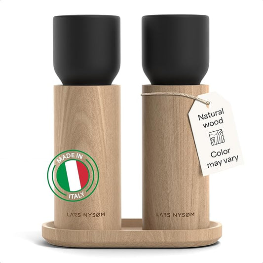 LARS NYSØM Wooden Salt and Pepper Grinder Set Manual with Tray - Salt and Pepper Mills with Adjustable Ceramic Grinder - Elegant Beechwood Pepper and Salt Mill Set for Dining Table (Carbon Black)