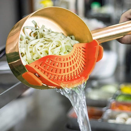 Clip On Strainer Silicone for all Pots and Pans, AUOON Pasta Strainer Clip on Food Strainer for Meat Vegetables Fruit Silicone Kitchen Colander - Image 3